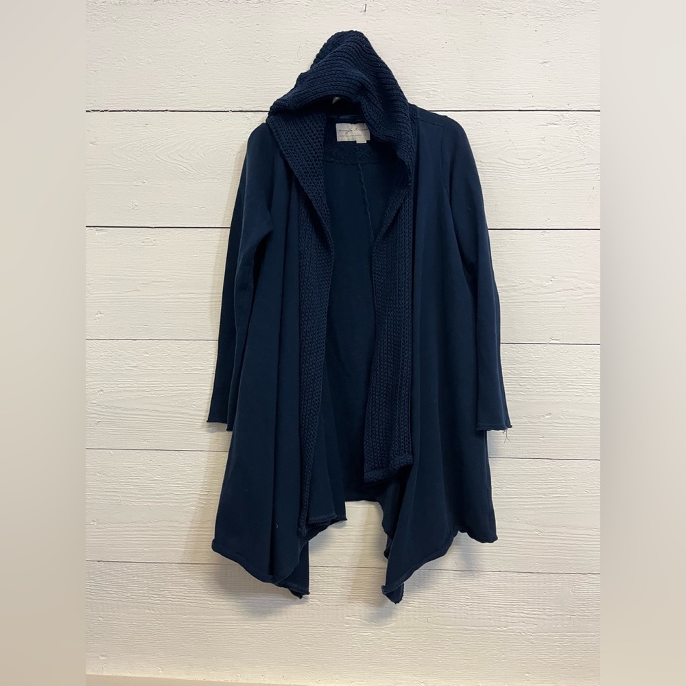 Evy’s Tree - Picture 2 of 4